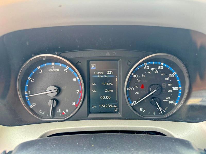Aukcja sprzedaży 2017 Toyota Rav4, vin: 2T3RFREV5HW550218, numer aukcji: 63326286