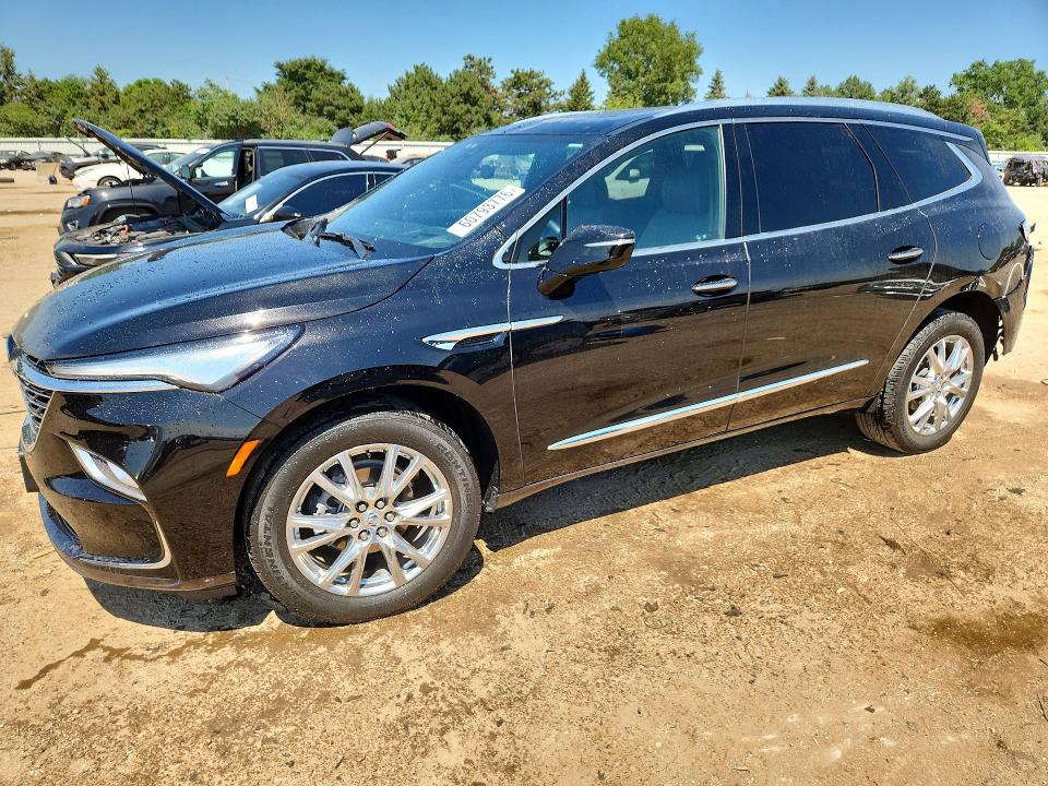 60793776 :رقم المزاد ، 5GAERCKW9PJ119086 vin ، 2023 Buick Enclave مزاد بيع