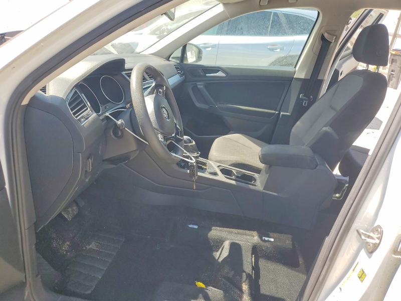 Продаж на аукціоні авто 2020 Volkswagen Tiguan, vin: 3VV0B7AX2LM088972, номер лоту: 60979666