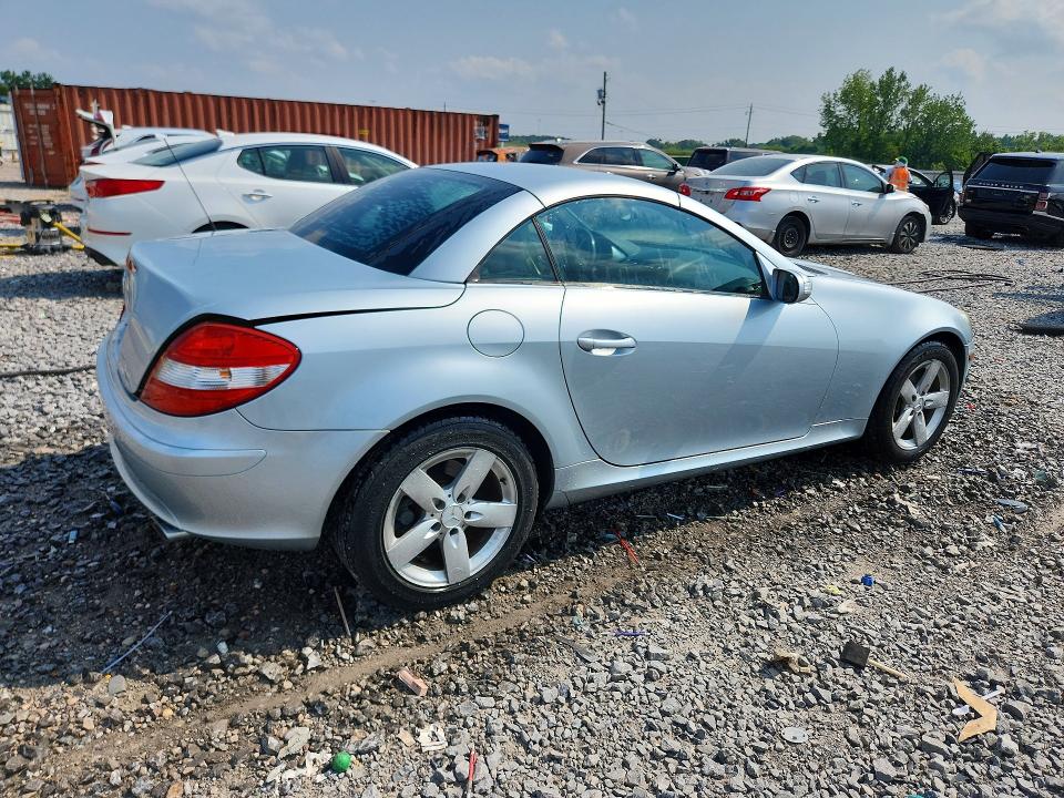 Aukcja sprzedaży 2006 Mercedes-benz Slk, vin: WDBWK54F16F133225, numer aukcji: 63207886