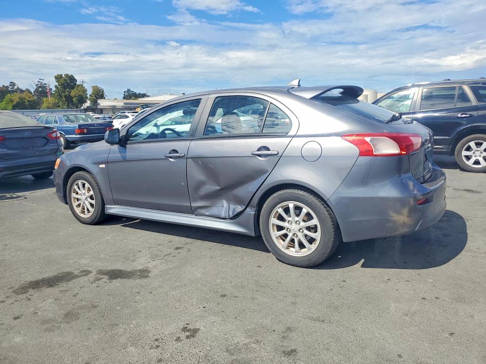 2011 Mitsubishi Lancer მანქანა იყიდება აუქციონზე, vin: JA32X2HU7BU037483, აუქციონის ნომერი: 62052426