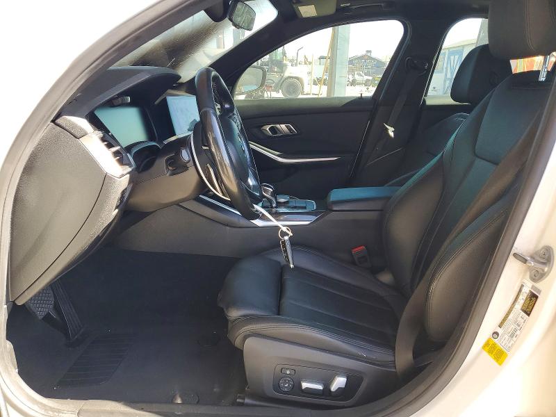 62994006 :رقم المزاد ، 3MW5R1J08L8B33225 vin ، 2020 Bmw 330i مزاد بيع