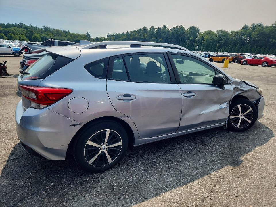60377786 :رقم المزاد ، 4S3GTAD63N3727603 vin ، 2022 Subaru Impreza مزاد بيع