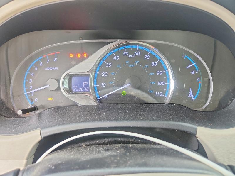 61862106 :رقم المزاد ، 5TDDK3DC6ES072021 vin ، 2014 Toyota Sienna مزاد بيع