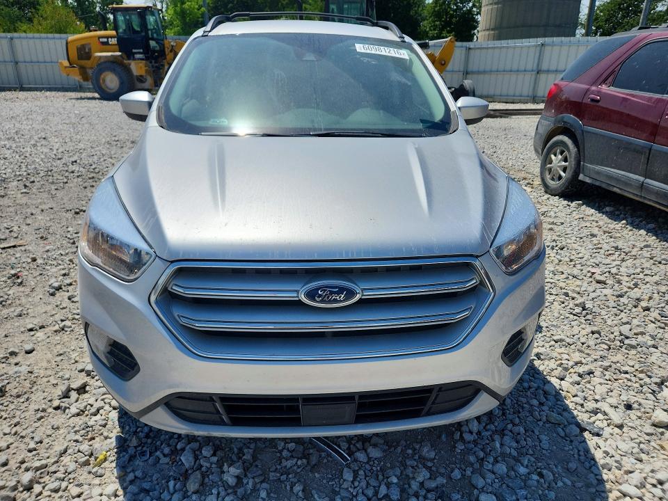 2018 Ford Escape მანქანა იყიდება აუქციონზე, vin: 1FMCU9GDXJUD06692, აუქციონის ნომერი: 60981216