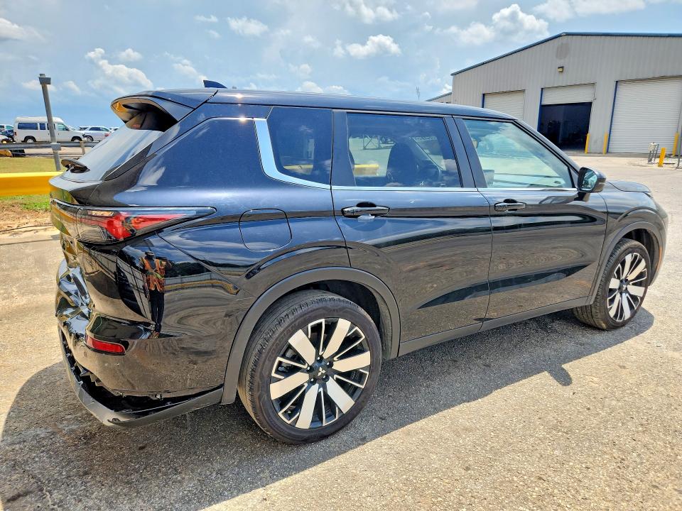 2025 Mitsubishi Outlander მანქანა იყიდება აუქციონზე, vin: JA4J3VA84SZ050731, აუქციონის ნომერი: 59094796