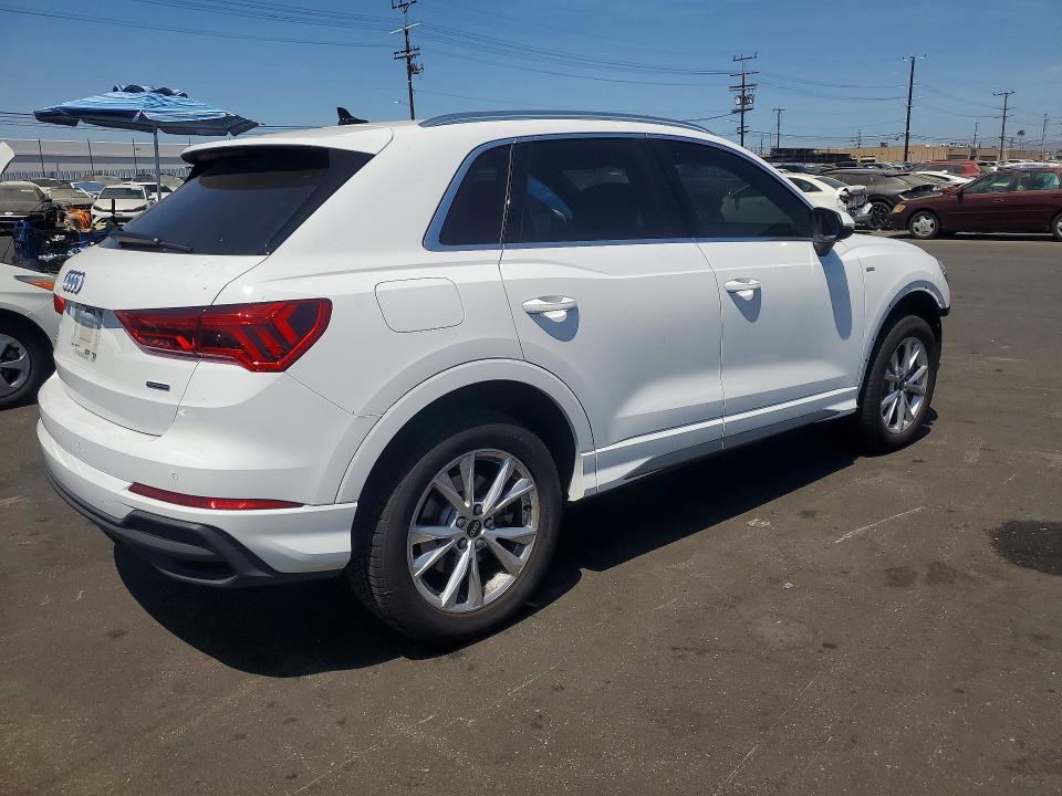 Aukcja sprzedaży 2024 Audi Q3, vin: WA1DECF31R1203230, numer aukcji: 62696866