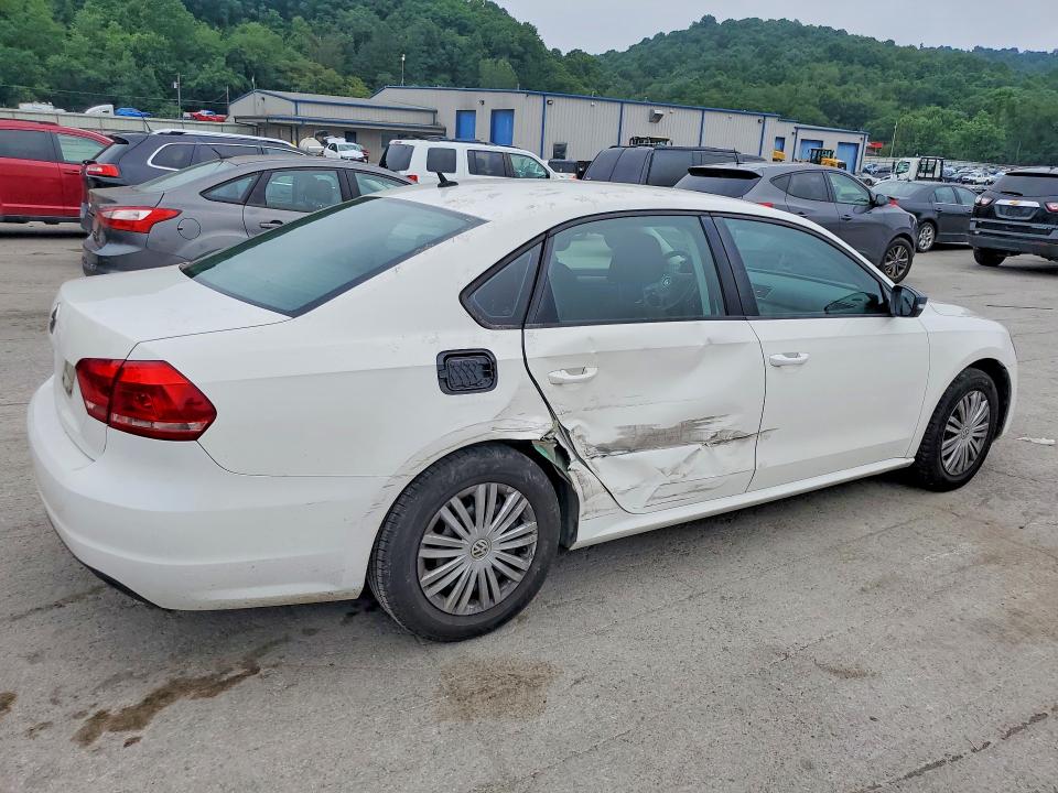 2014 Volkswagen Passat მანქანა იყიდება აუქციონზე, vin: 1VWAP7A34EC008090, აუქციონის ნომერი: 59585066