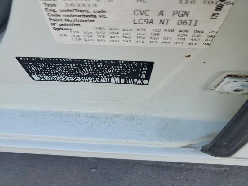 Продажа на аукционе авто 2015 Volkswagen Jetta, vin: 3VWLA7AJ1FM412828, номер лота: 63037816