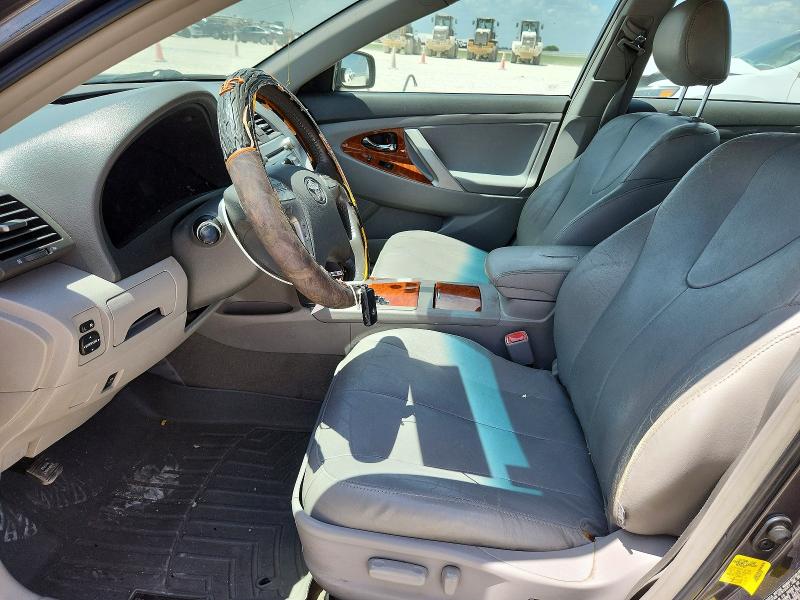 59891136 :رقم المزاد ، 4T4BF3EK7BR201202 vin ، 2011 Toyota Camry مزاد بيع