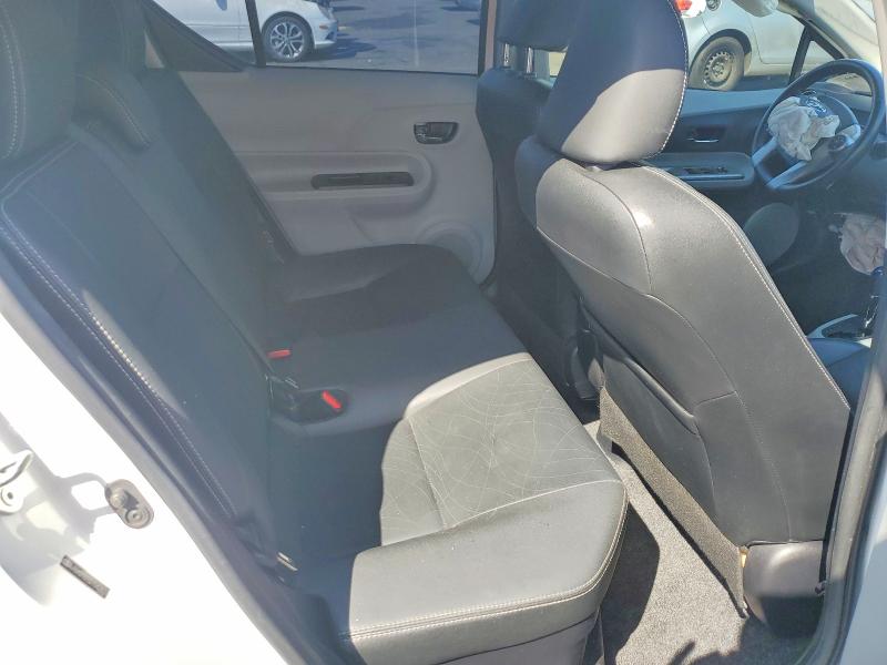 Продажа на аукционе авто 2013 Toyota Prius C, vin: JTDKDTB35D1042833, номер лота: 61624456