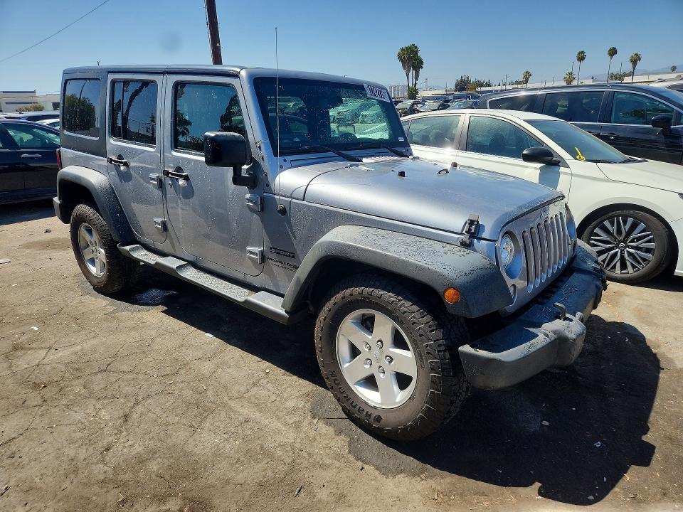 2018 Jeep Wrangler Unlimited მანქანა იყიდება აუქციონზე, vin: 1C4HJWDG8JL812026, აუქციონის ნომერი: 61742776