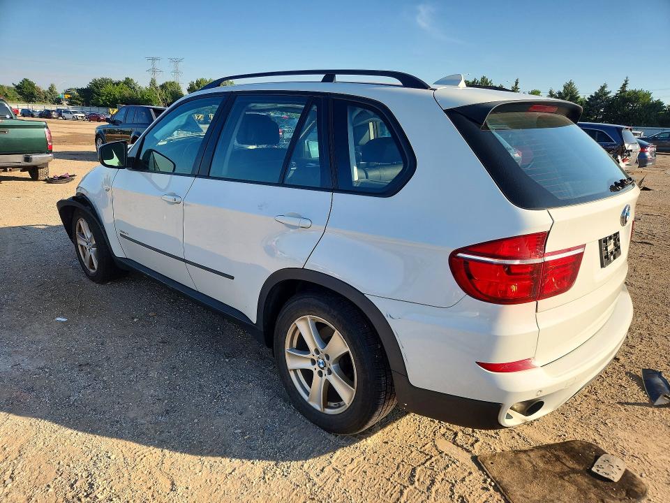 2013 Bmw X5 მანქანა იყიდება აუქციონზე, vin: 5UXZV4C52D0B00700, აუქციონის ნომერი: 59830436