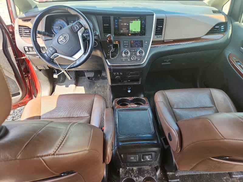 2017 Toyota Sienna მანქანა იყიდება აუქციონზე, vin: 5TDDZ3DC5HS163037, აუქციონის ნომერი: 61354526