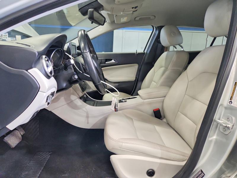 Продажа на аукционе авто 2015 Mercedes-benz Gla, vin: WDCTG4GB0FJ049994, номер лота: 62512226