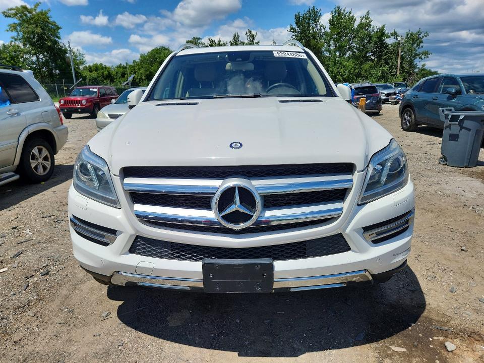 2015 Mercedes-benz Gl მანქანა იყიდება აუქციონზე, vin: 4JGDF6EE0FA461334, აუქციონის ნომერი: 63044606
