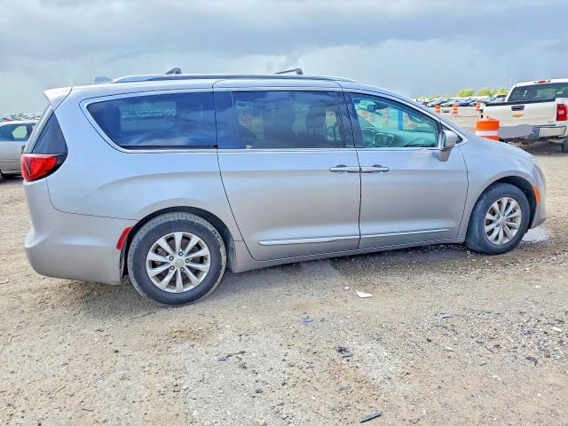 Продажа на аукционе авто 2019 Chrysler Pacifica, vin: 2C4RC1BG5KR650773, номер лота: 60280766