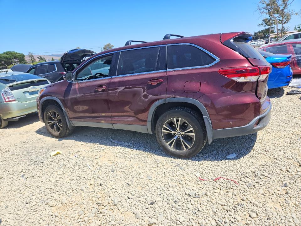 Продажа на аукционе авто 2019 Toyota Highlander, vin: 5TDBZRFH7KS730858, номер лота: 59824286