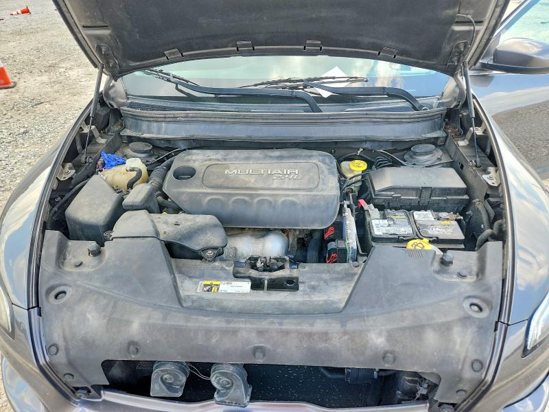 62778186 :رقم المزاد ، 1C4PJMCB0FW772326 vin ، 2015 Jeep Cherokee مزاد بيع