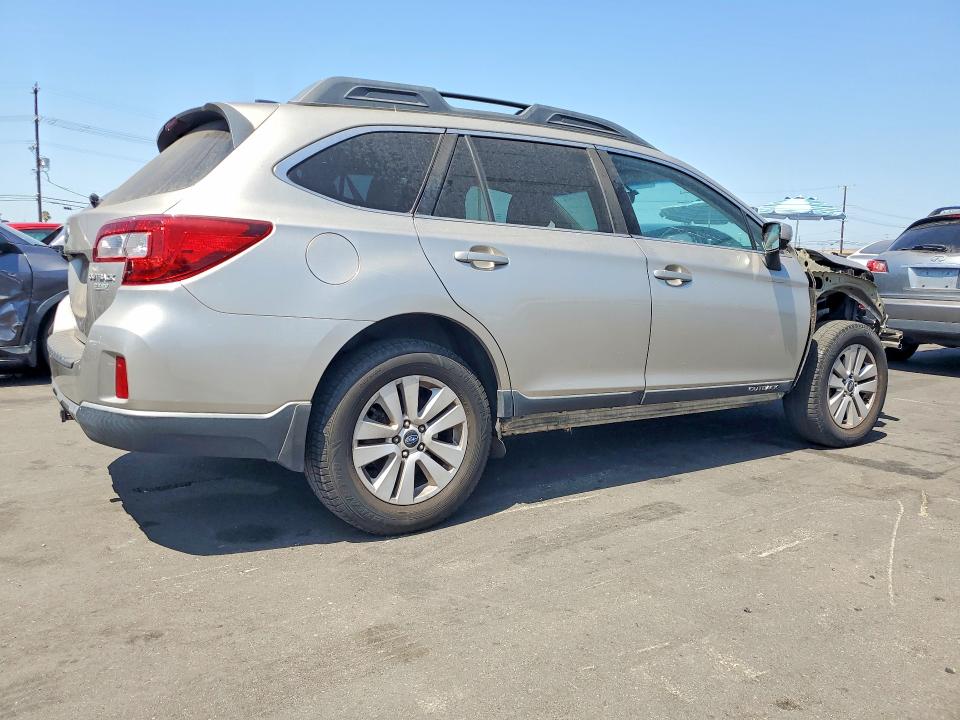 2017 Subaru Outback მანქანა იყიდება აუქციონზე, vin: 4S4BSACC8H3418195, აუქციონის ნომერი: 62232256