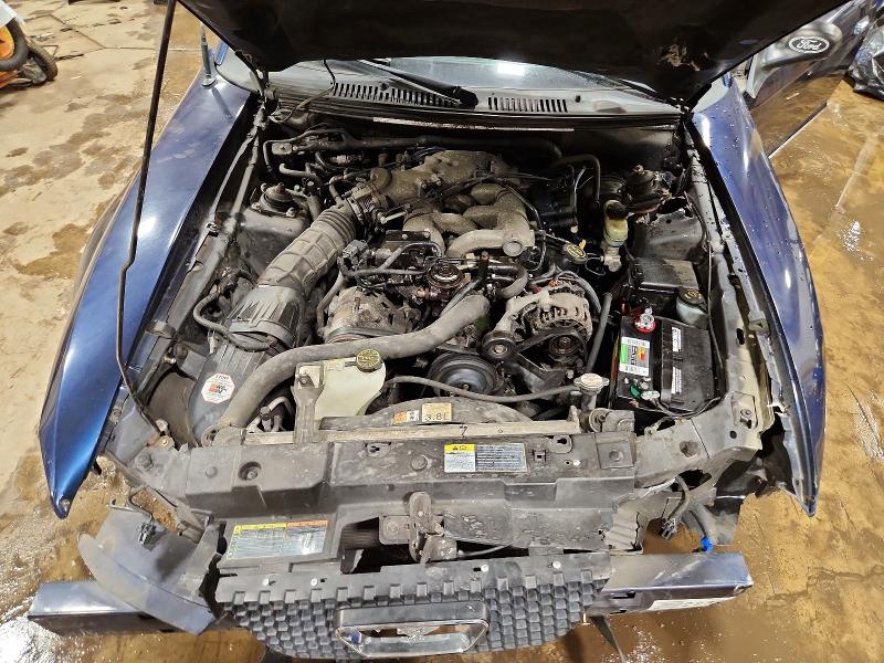 58761146 :رقم المزاد ، 1FAFP40462F159174 vin ، 2002 Ford Mustang مزاد بيع