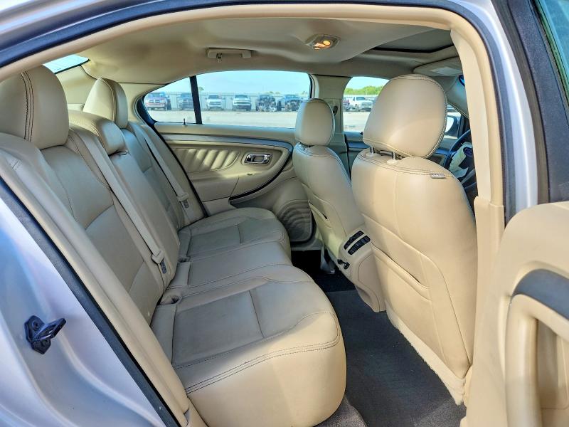 2015 Ford Taurus მანქანა იყიდება აუქციონზე, vin: 1FAHP2E89FG114092, აუქციონის ნომერი: 62880316