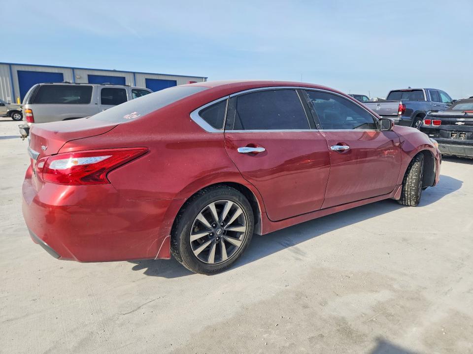 Продажа на аукционе авто 2016 Nissan Altima, vin: 1N4AL3AP5GC172905, номер лота: 62700606