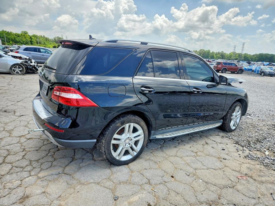 2013 Mercedes-benz Ml მანქანა იყიდება აუქციონზე, vin: 4JGDA5JB9DA104610, აუქციონის ნომერი: 62130836