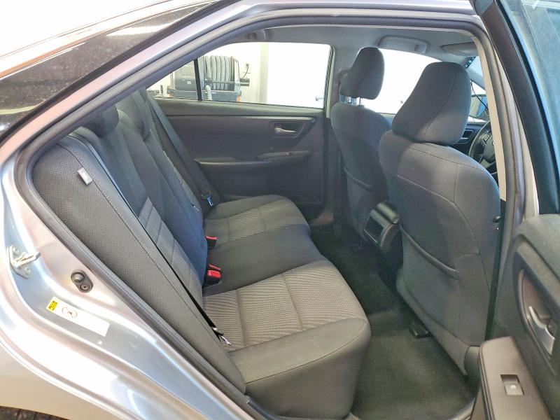 59800166 :رقم المزاد ، 4T1BF1FK5HU336281 vin ، 2017 Toyota Camry مزاد بيع