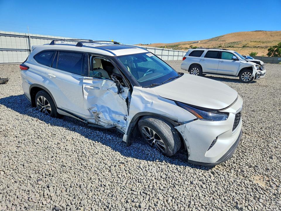 Продаж на аукціоні авто 2021 Toyota Highlander, vin: 5TDHBRCH5MS050849, номер лоту: 60063856