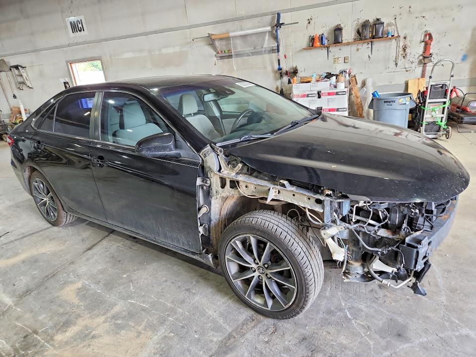 2015 Toyota Camry მანქანა იყიდება აუქციონზე, vin: 4T1BK1FK0FU563547, აუქციონის ნომერი: 60357366
