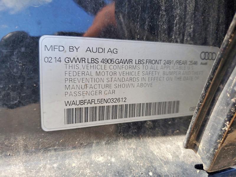 Продажа на аукционе авто 2014 Audi A4, vin: WAUBFAFL5EN032612, номер лота: 61054656