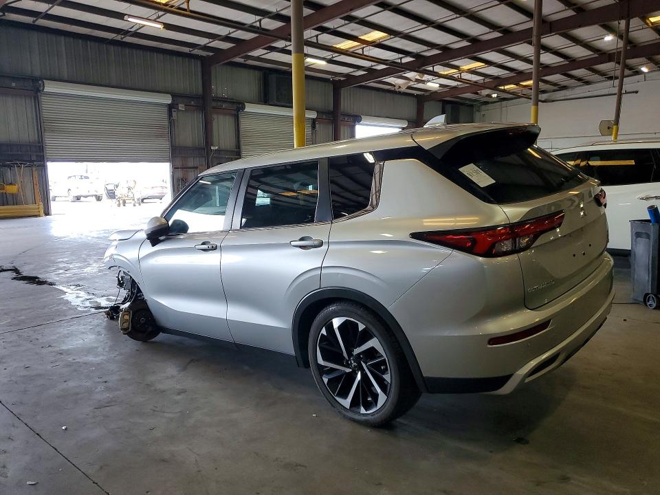 61312716 :رقم المزاد ، JA4J4UA89PZ045894 vin ، 2023 Mitsubishi Outlander مزاد بيع