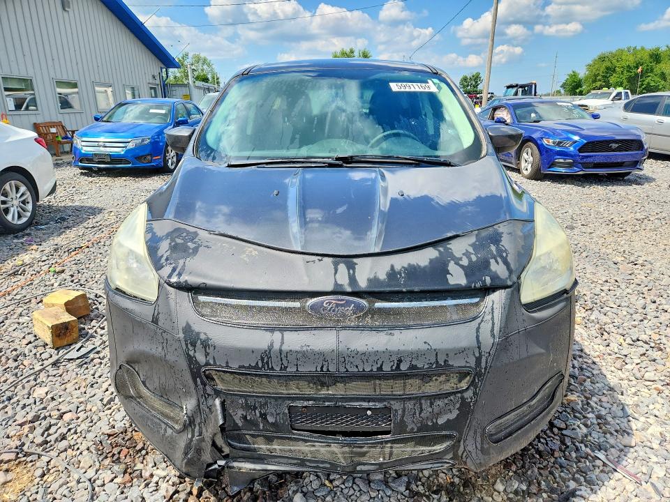 59911696 :رقم المزاد ، 1FMCU0GX0GUB21002 vin ، 2016 Ford Escape مزاد بيع