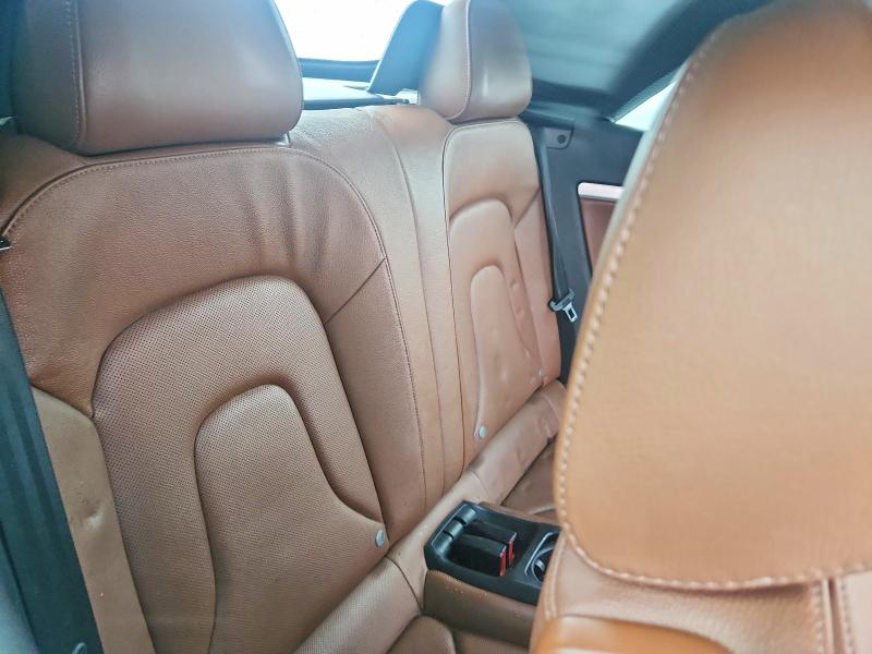 2010 Audi A5 მანქანა იყიდება აუქციონზე, vin: WAULFAFH2AN018273, აუქციონის ნომერი: 63386856