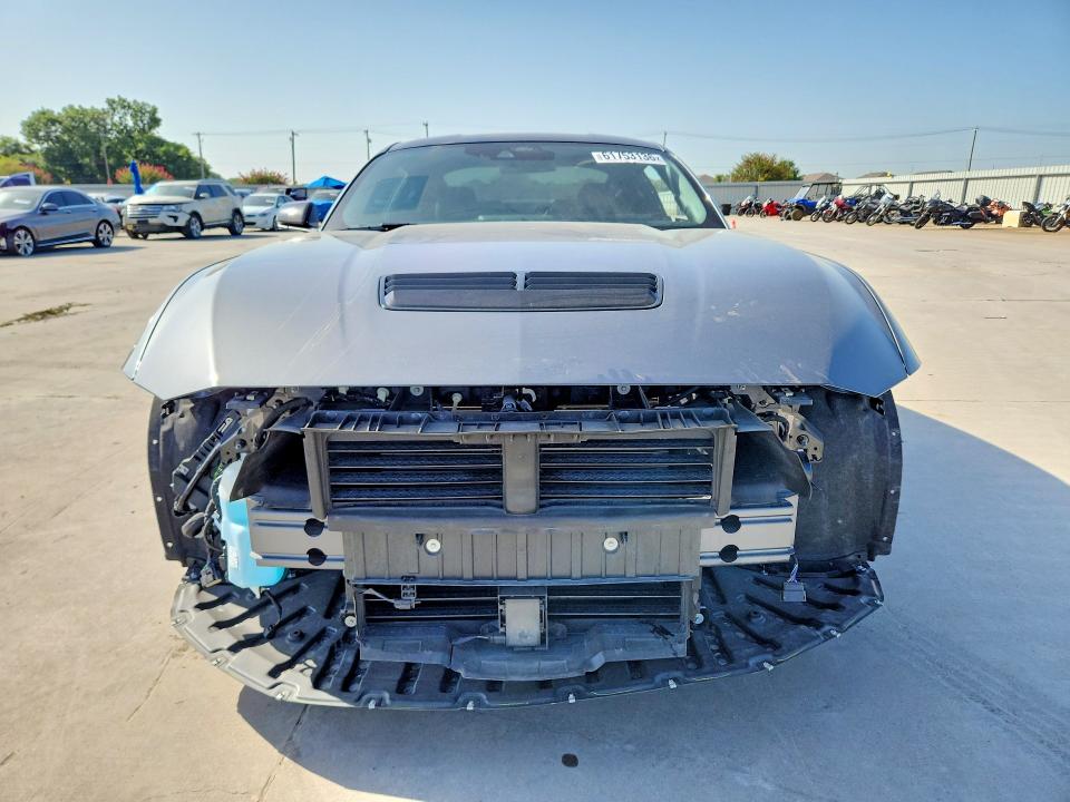 61753136 :رقم المزاد ، 1FA6P8CF9S5413003 vin ، 2025 Ford Mustang مزاد بيع