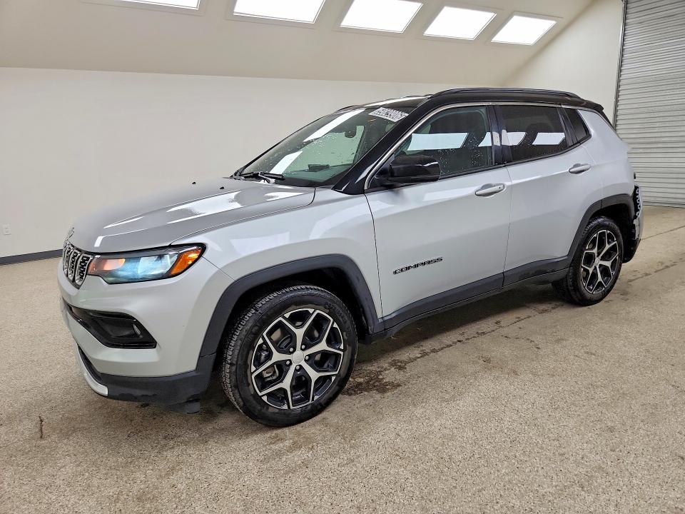 59829906 :رقم المزاد ، 3C4NJDCN2RT116897 vin ، 2024 Jeep Compass مزاد بيع