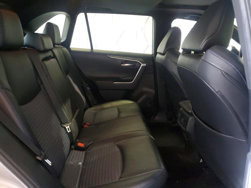 Продажа на аукционе авто 2019 Toyota Rav4, vin: 2T3EWRFV5KW015264, номер лота: 59333976