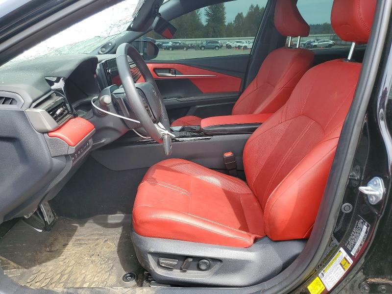 61618686 :رقم المزاد ، 4T1DBADK6SU511054 vin ، 2025 Toyota Camry مزاد بيع
