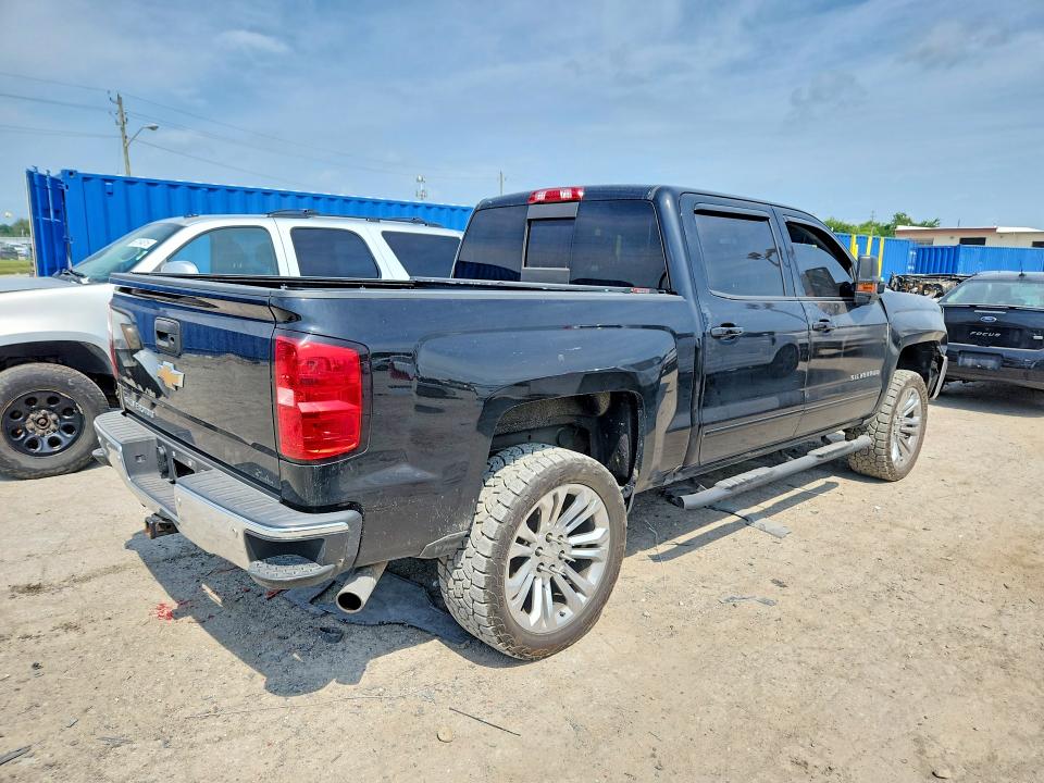60201546 :رقم المزاد ، 3GCUKREC2JG284778 vin ، 2018 Chevrolet Silverado مزاد بيع