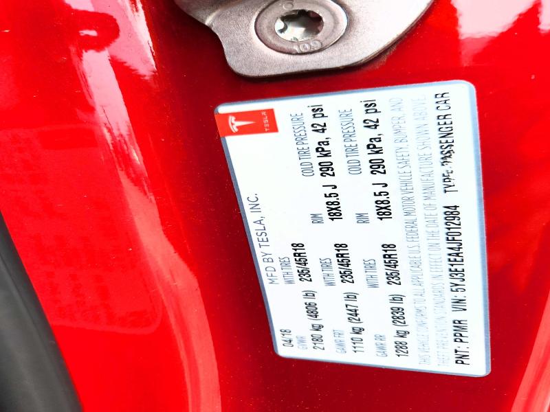 Продаж на аукціоні авто 2018 Tesla Model 3, vin: 5YJ3E1EA4JF012984, номер лоту: 61334936