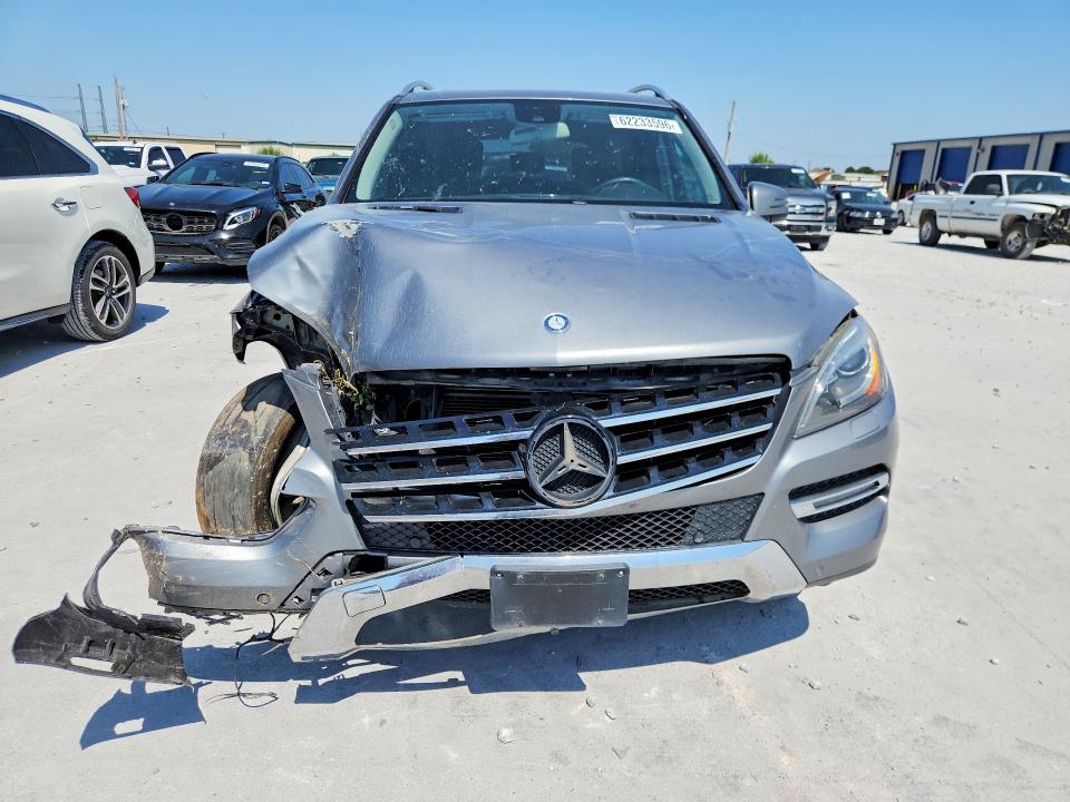 62233596 :رقم المزاد ، 4JGDA5HB8DA135952 vin ، 2013 Mercedes-benz Ml مزاد بيع