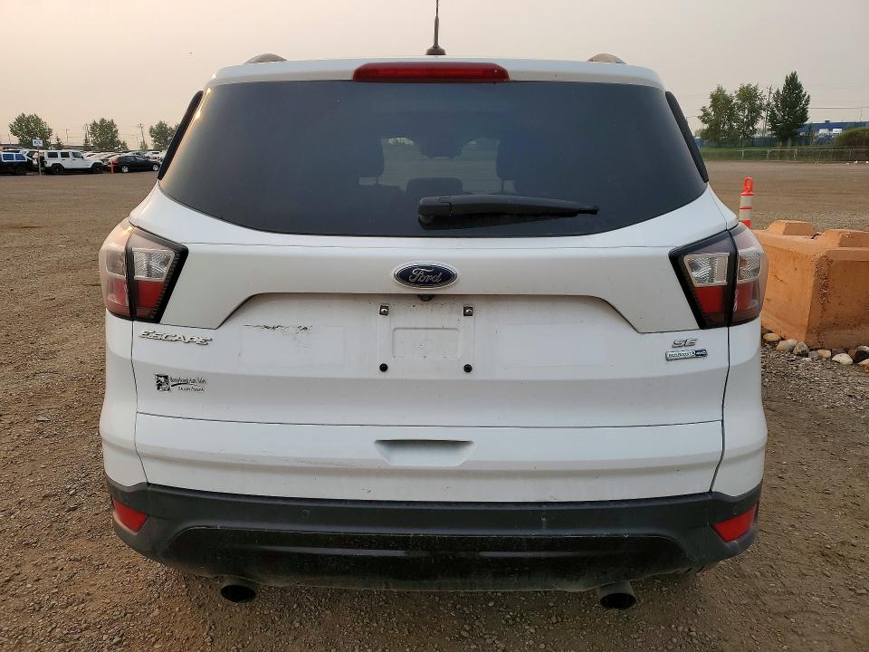 Продаж на аукціоні авто 2018 Ford Escape, vin: 1FMCU9GDXJUB32638, номер лоту: 62504616
