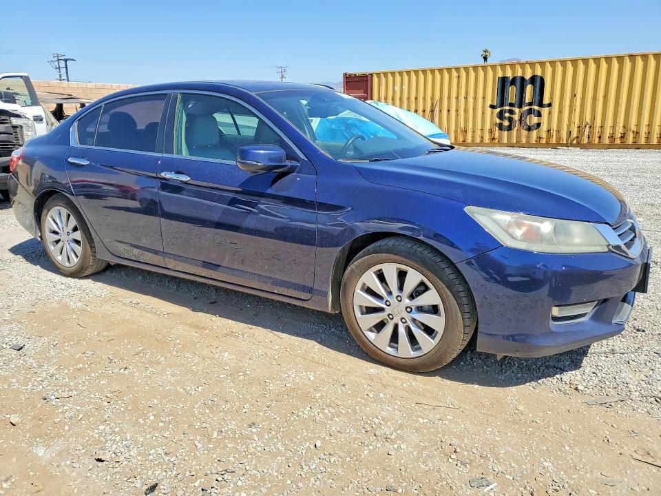 Продажа на аукционе авто 2013 Honda Accord, vin: 1HGCR2F88DA045653, номер лота: 61618566