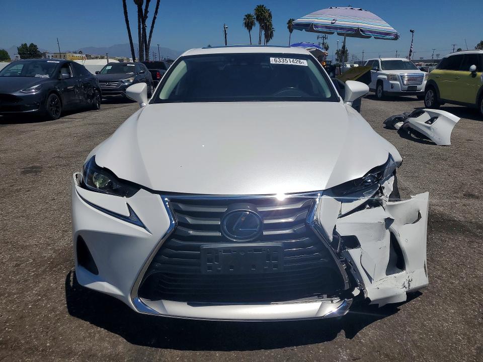 2018 Lexus Is მანქანა იყიდება აუქციონზე, vin: JTHBA1D2XJ5076352, აუქციონის ნომერი: 63351426