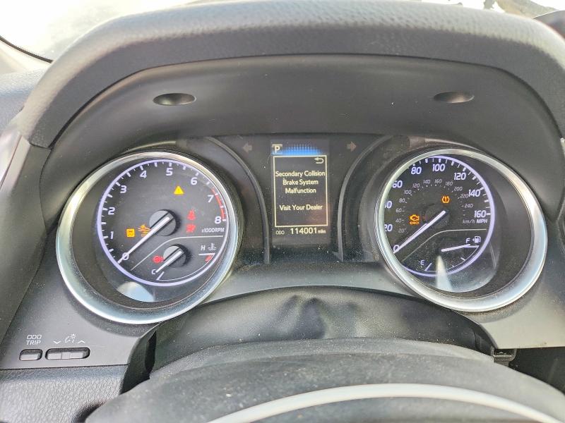 60826466 :رقم المزاد ، 4T1B11HK4JU083939 vin ، 2018 Toyota Camry مزاد بيع