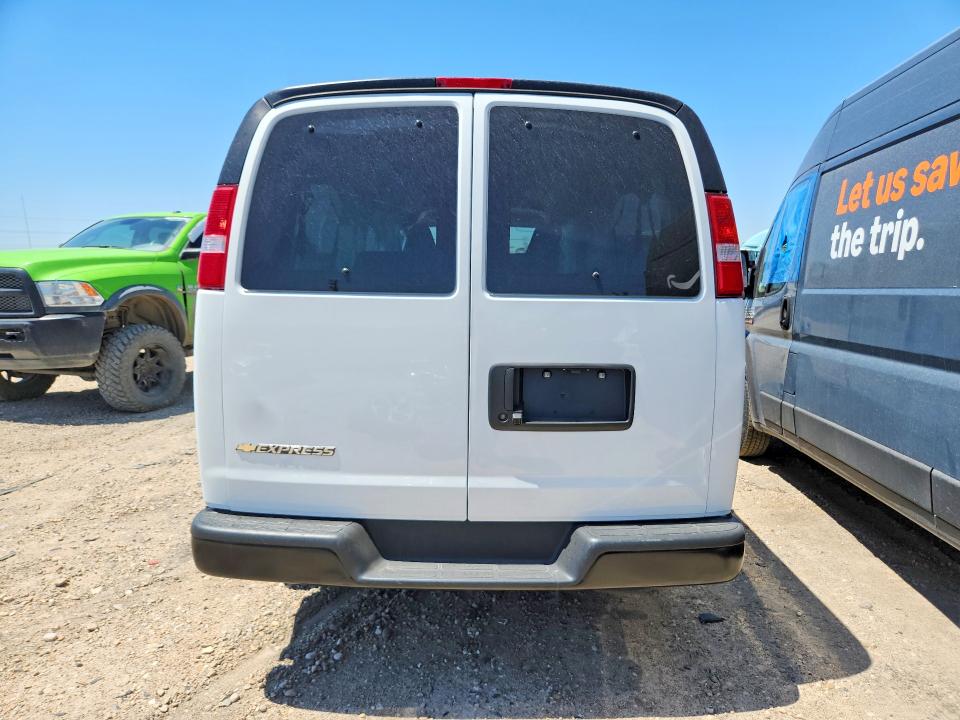 60095306 :رقم المزاد ، 1GAZGNFP5S1137204 vin ، 2025 Chevrolet Express G3500 مزاد بيع