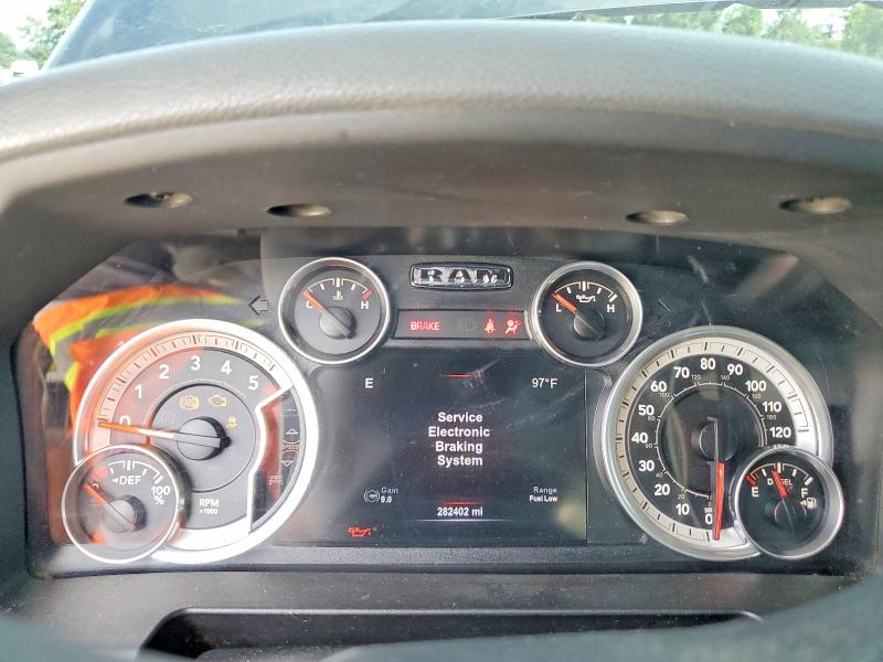 61720496 :رقم المزاد ، 3C63RRHL6FG602824 vin ، 2015 Ram 3500 مزاد بيع