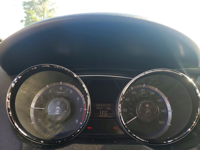 60779796 :رقم المزاد ، 5NPEC4AB7DH809234 vin ، 2013 Hyundai Sonata مزاد بيع