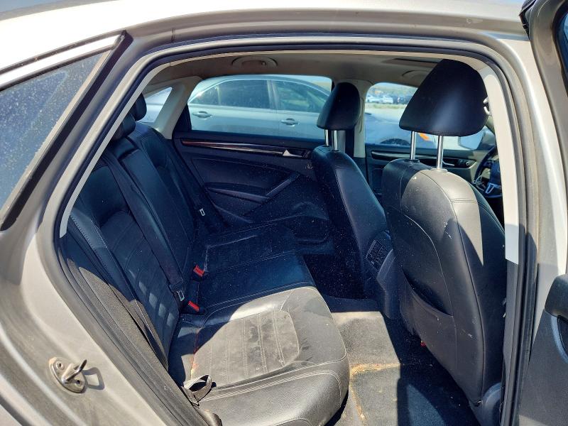 2014 Volkswagen Passat მანქანა იყიდება აუქციონზე, vin: 1VWCN7A31EC017814, აუქციონის ნომერი: 60664606